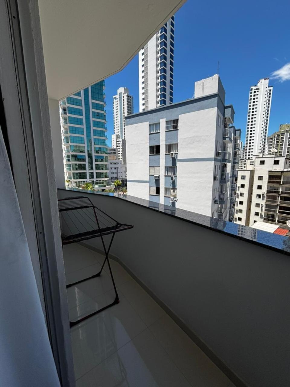 01 5min Da Baln Camboriu Apartamento